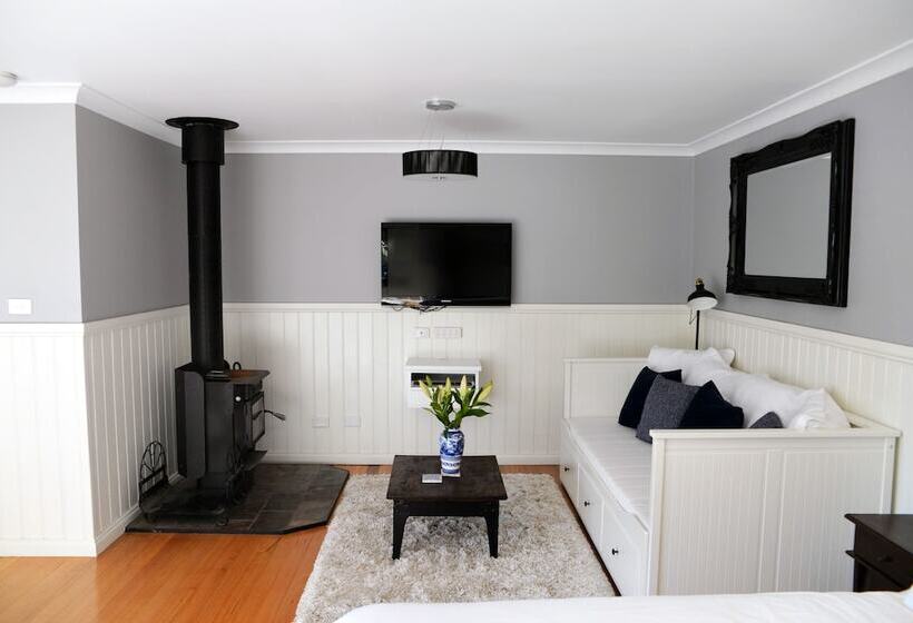 Oscars Private Spa Villa   Adults Only