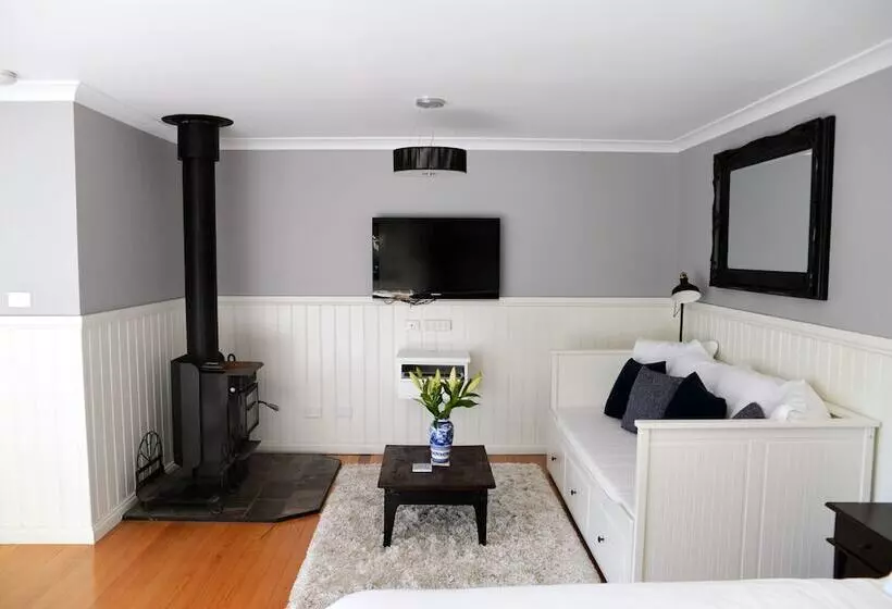 Oscars Private Spa Villa   Adults Only