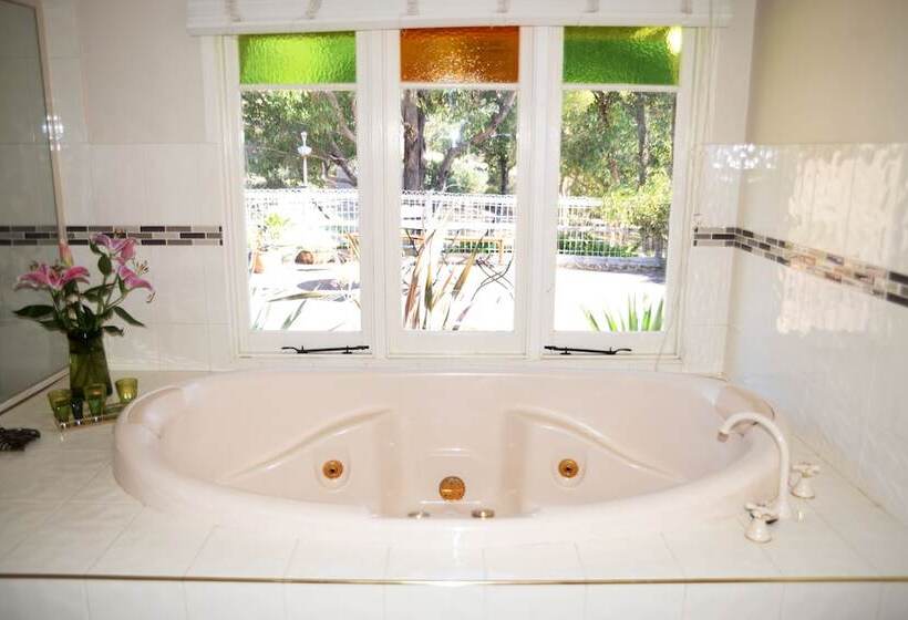 Oscars Private Spa Villa   Adults Only