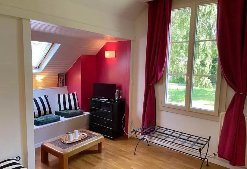 Majatalo Le Moulin Calme