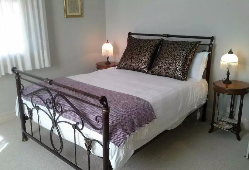 Aamiaismajoitus (B&B) Stoke House