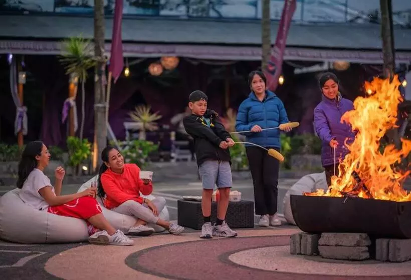 Aamiaismajoitus (B&B) Hiker S Camp At Toya Devasya