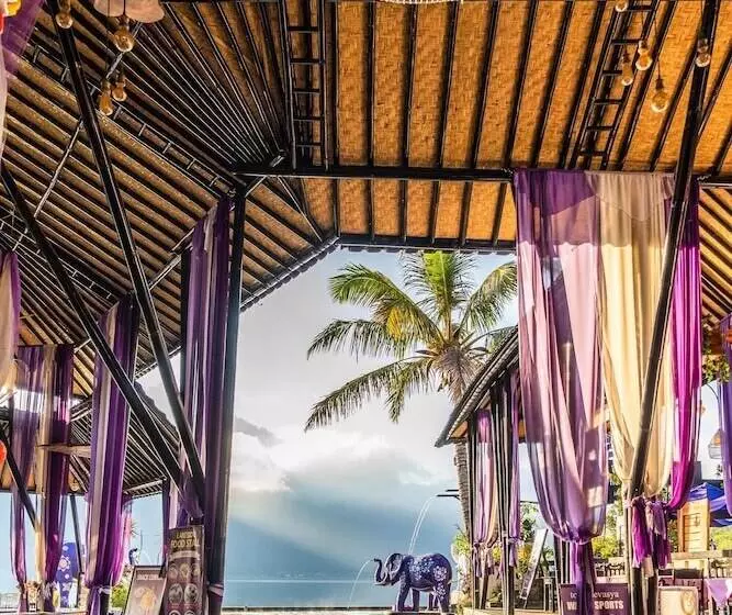 Aamiaismajoitus (B&B) Hiker S Camp At Toya Devasya