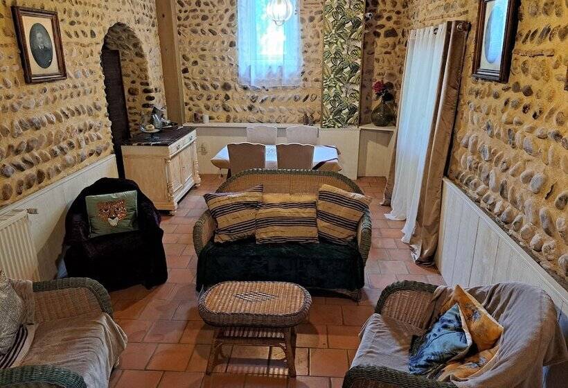 ベッドアンドブレックファースト Jouandassou