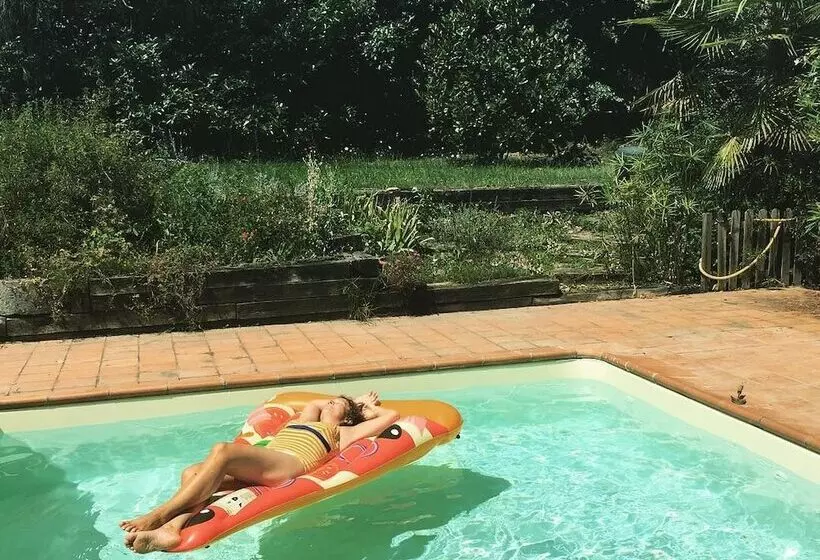 Aamiaismajoitus (B&B) Jouandassou