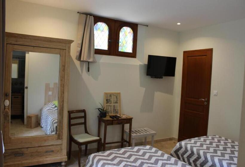 Bed and Breakfast La Garde Pile De Fichou