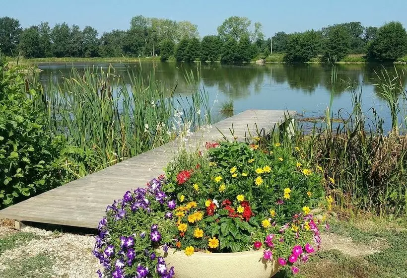 Hotelli Camping Paradis Des Dombes