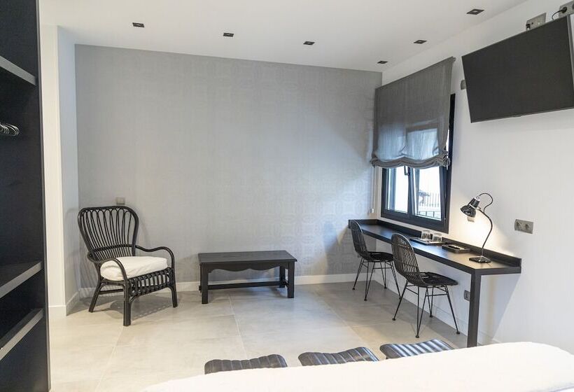 Hotel La Playa Suites Suances