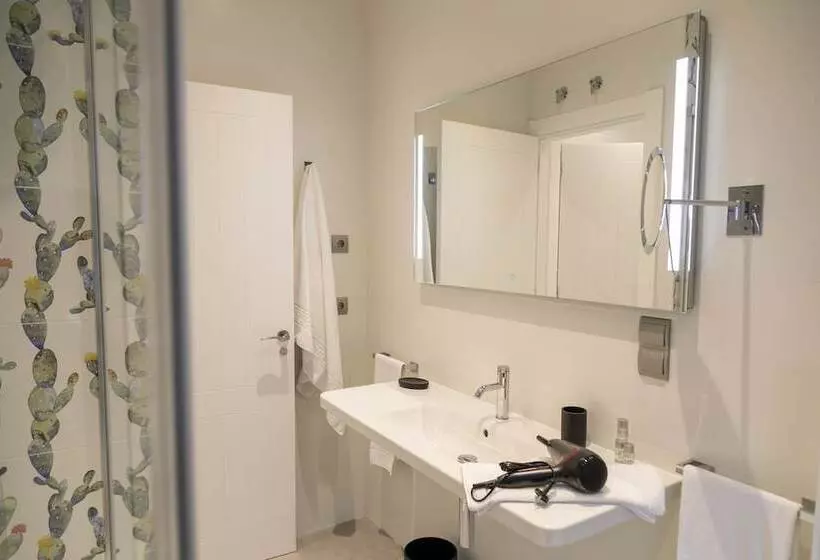 Hotelli La Playa Suites Suances