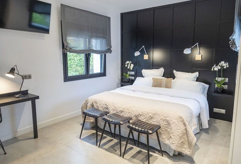 Hotel La Playa Suites Suances