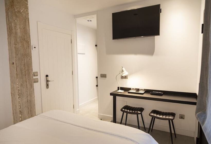 Hotel La Playa Suites Suances