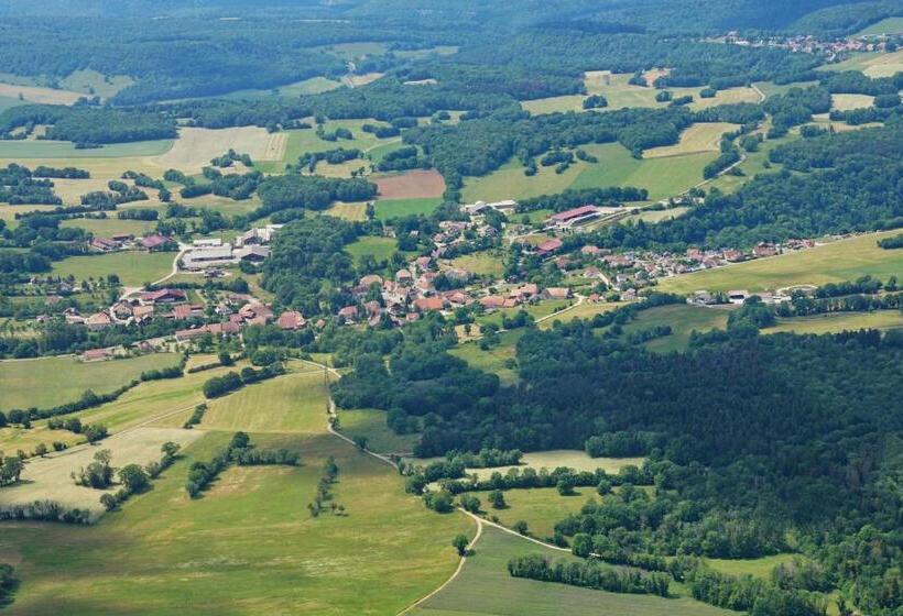 فندق Le Champ Des Lys