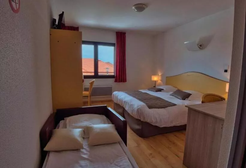 ホテル Le Champ Des Lys