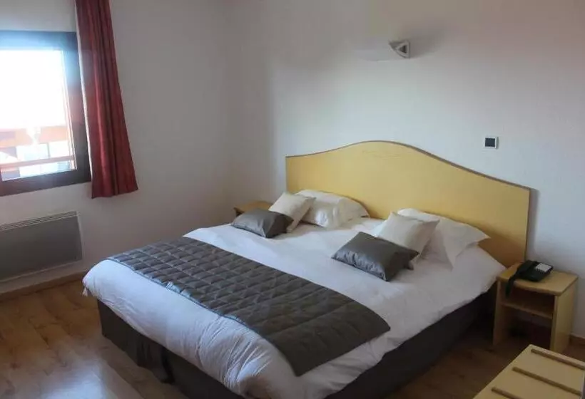 ホテル Le Champ Des Lys