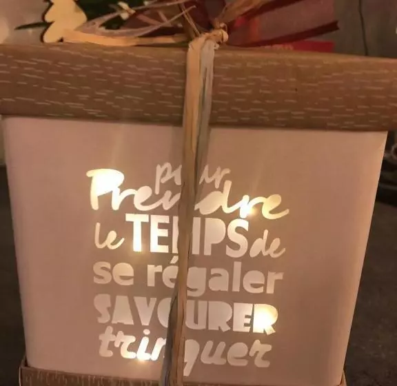 ホテル Le Champ Des Lys