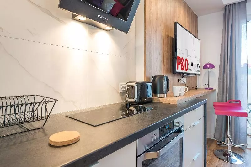 هتل Emili Plater 12 P&o Apartments
