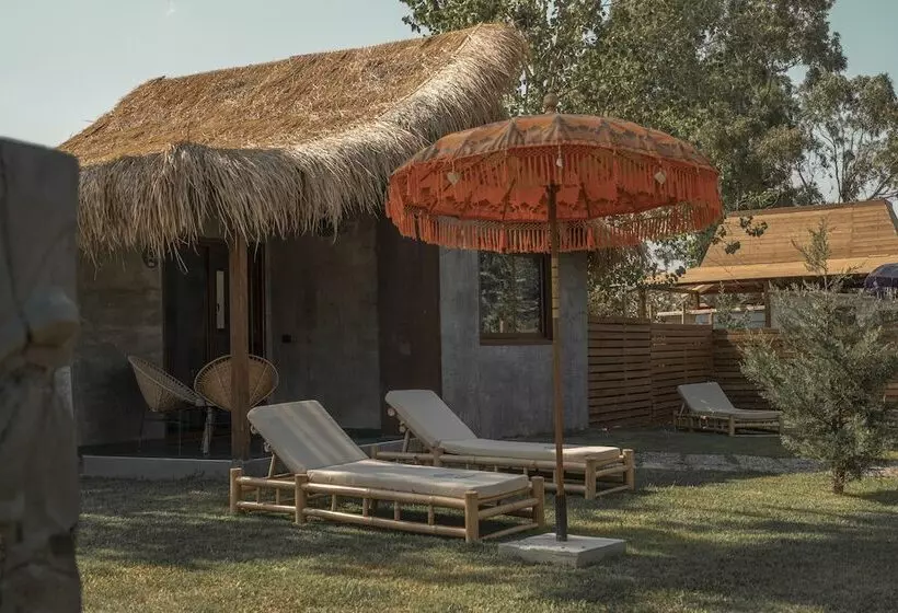 Hotelli Riva Del Sol Beach Resort   Campsite