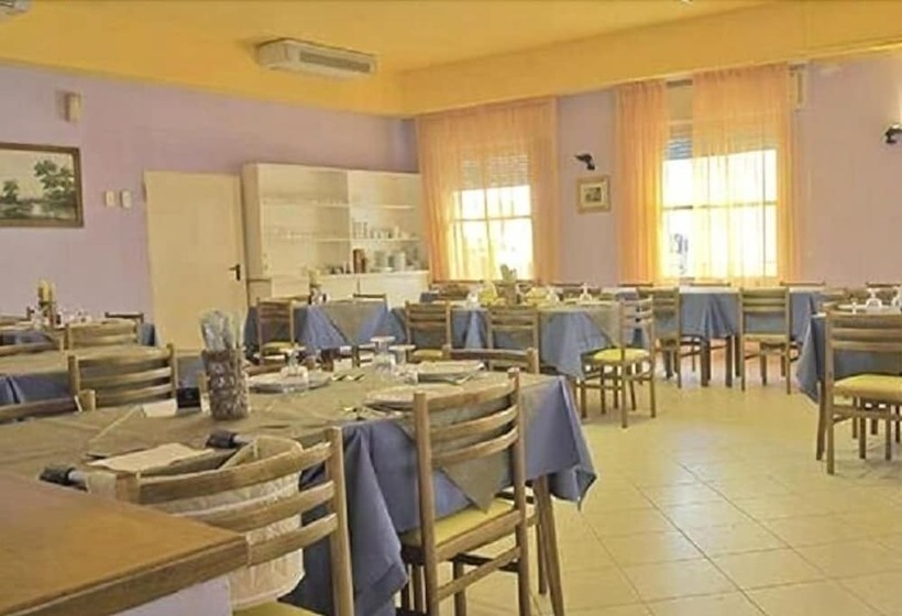 בית מלון כפרי Saline