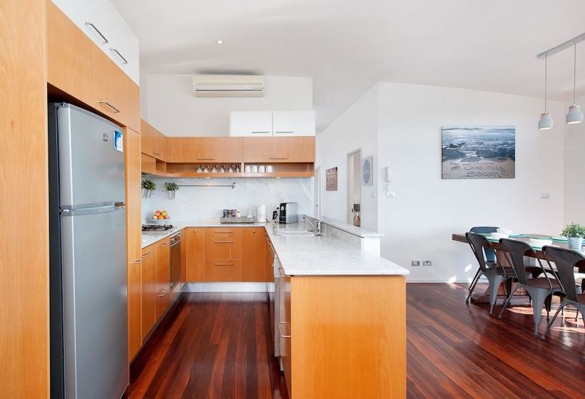 فندق The Deckhouse, 22/26 One Mile Close