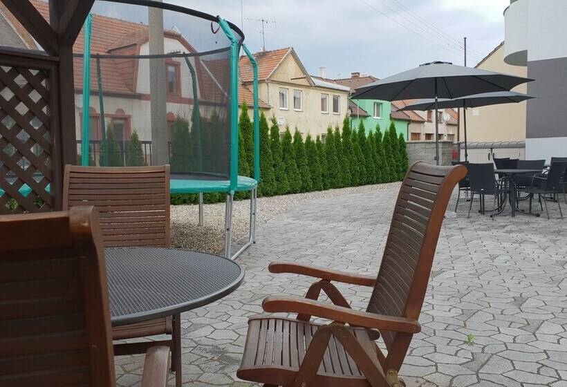 Panzió Apartma Transpet