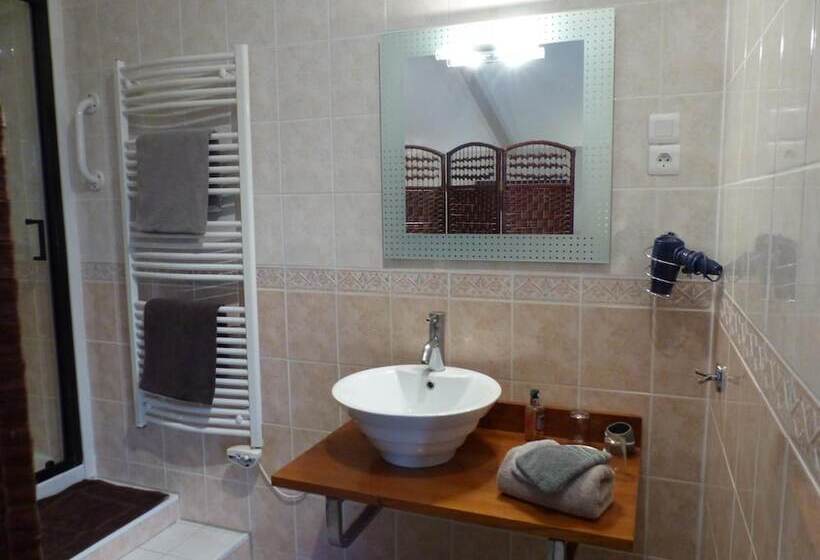 بنسيون Chambre D Hôtes Park Des Collines   Gîte