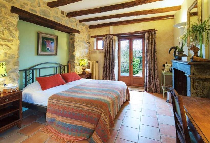 بنسيون Le Cuisinier En Combraille