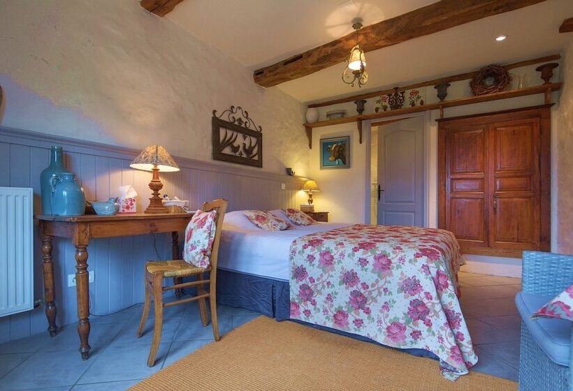 بنسيون Le Cuisinier En Combraille