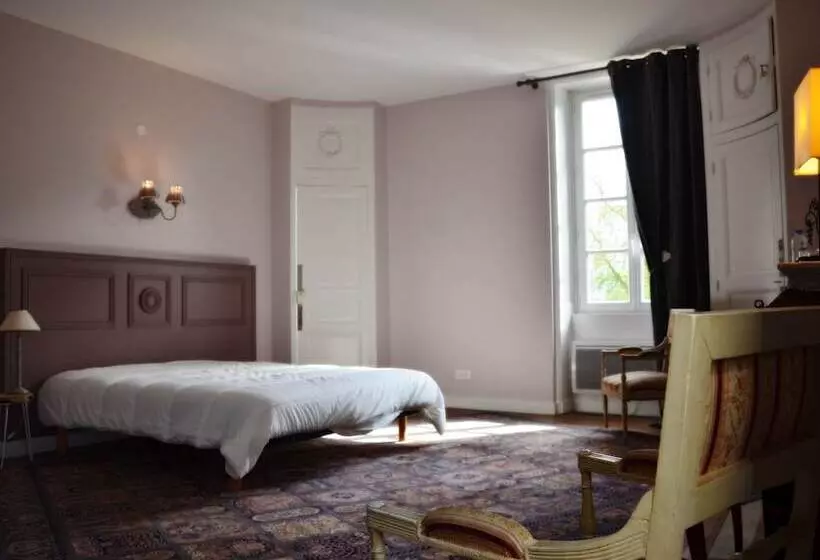 ペンション Château Des Noces