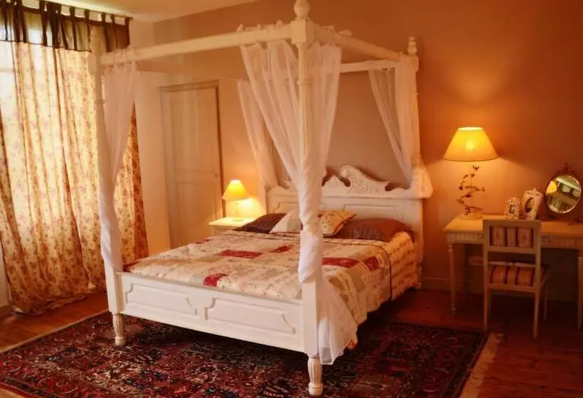 ペンション Château Des Noces