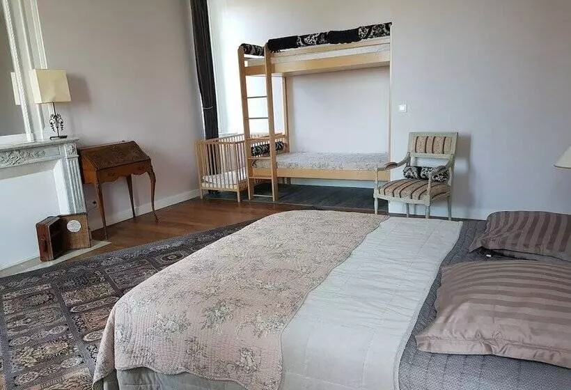 ペンション Château Des Noces