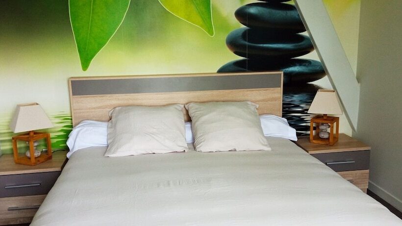 ペンション La Ferme Chauvet