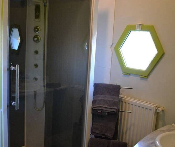 ペンション La Ferme Chauvet