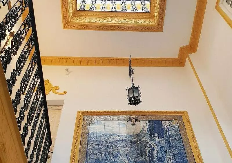 پانسیون Palace House Hércules