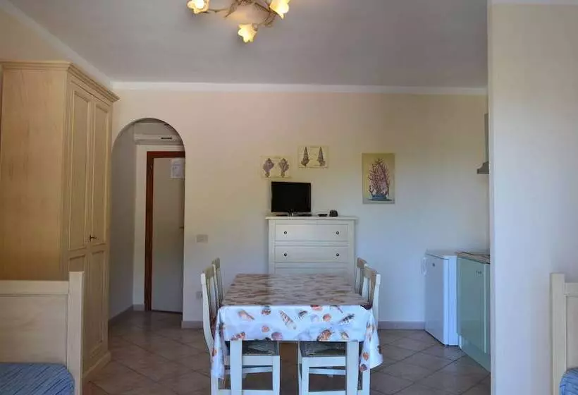 Residenssi Villaggio Innamorata   Villa Moresca