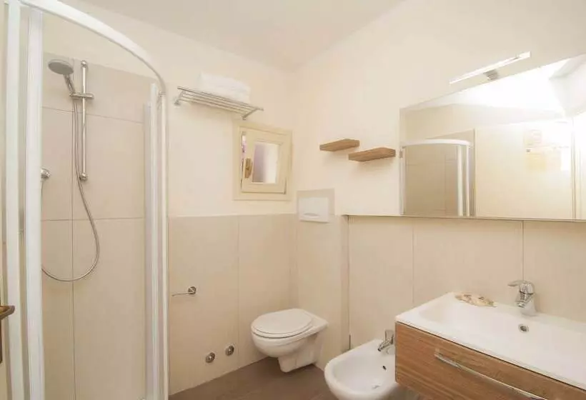 Residenssi Villaggio Innamorata   Villa Moresca