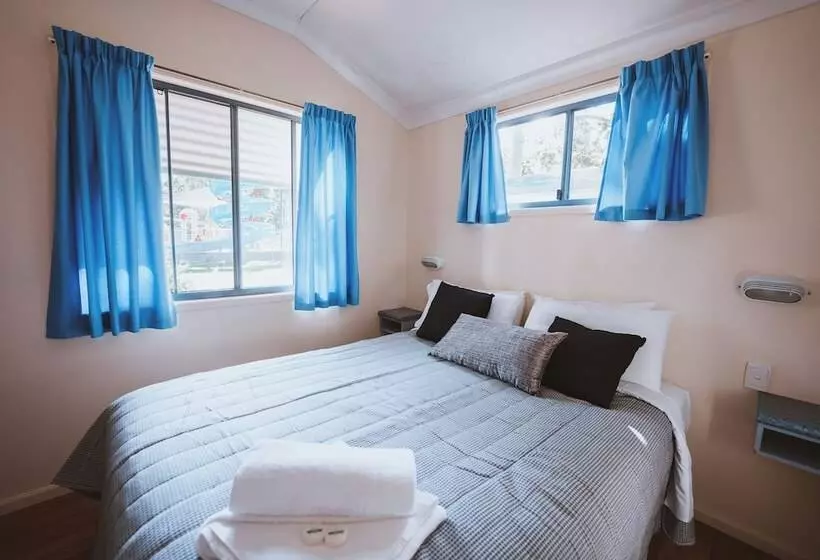 Lomakeskus Big4 Breeze Holiday Parks  Cania Gorge