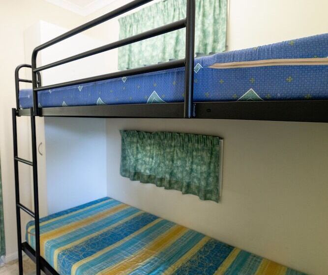 אתר נופש Big4 Breeze Holiday Parks Cania Gorge