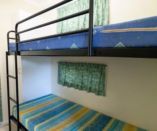 Lomakeskus Big4 Breeze Holiday Parks  Cania Gorge