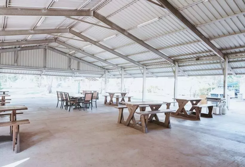 Lomakeskus Big4 Breeze Holiday Parks  Cania Gorge