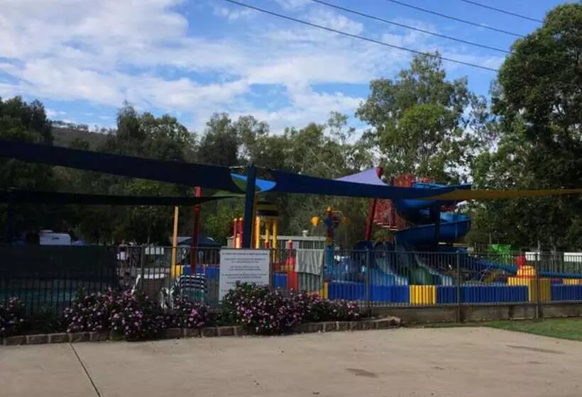 Lomakeskus Big4 Breeze Holiday Parks  Cania Gorge