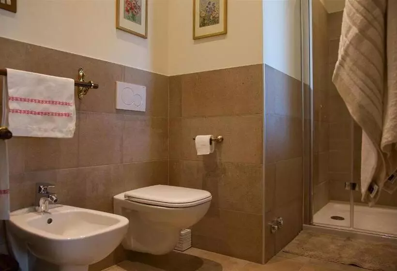 ベッドアンドブレックファースト Villa Ucci