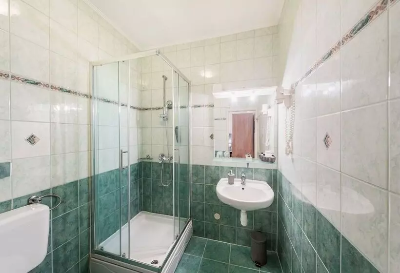 Hotelli Pansion Waldinger