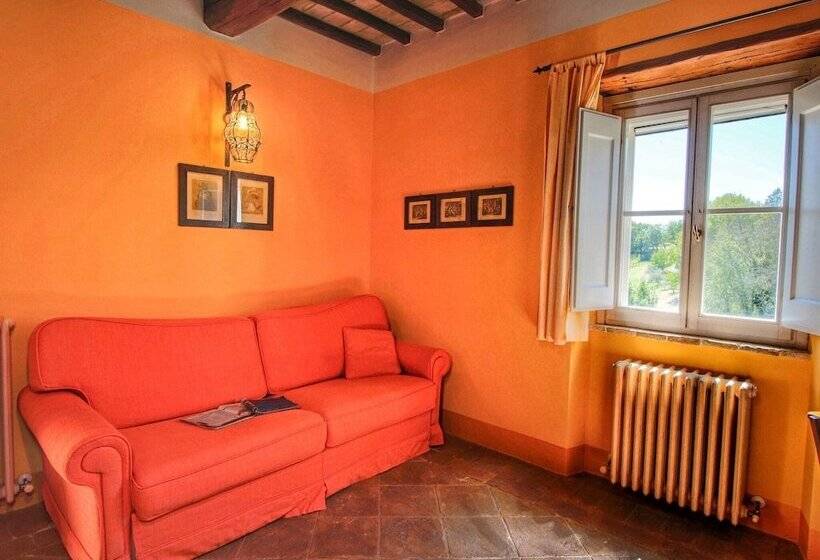 Luxurious Cottage With Pool In Assisi