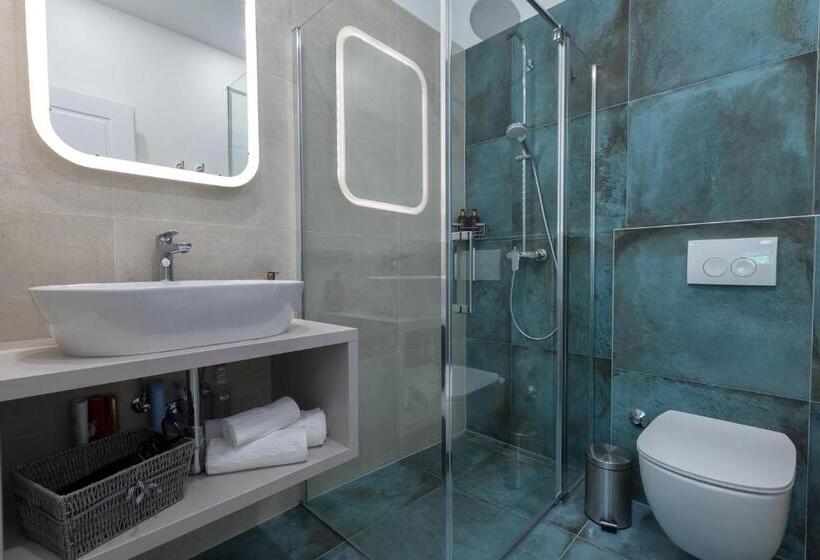 Pension Green Park Luxury Rooms