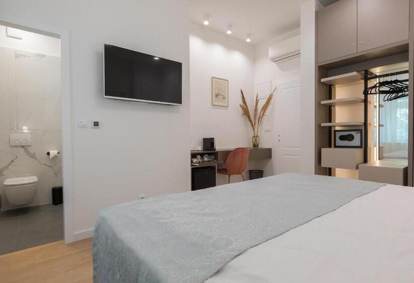 Pension Green Park Luxury Rooms