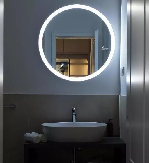 پانسیون Green Park Luxury Rooms