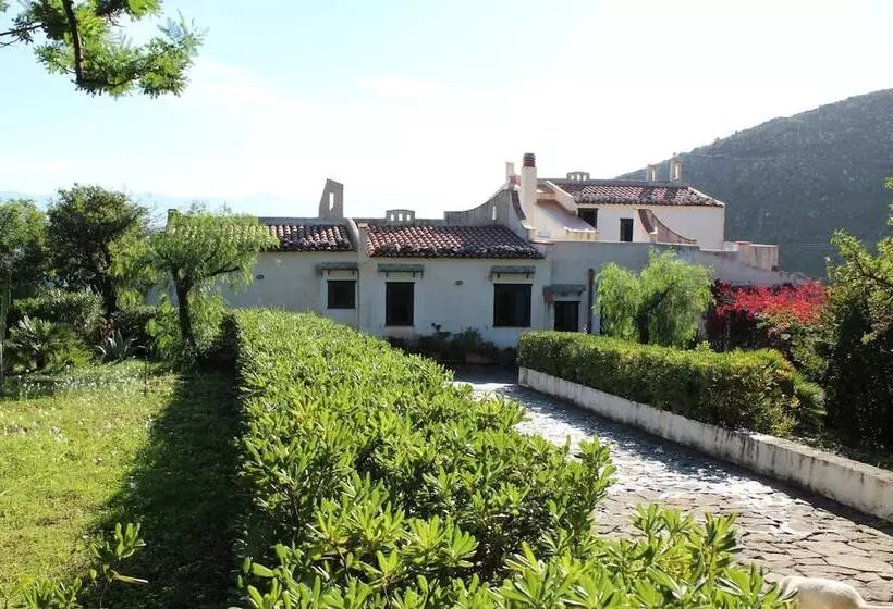 Aamiaismajoitus (B&B) Baglio La Luna