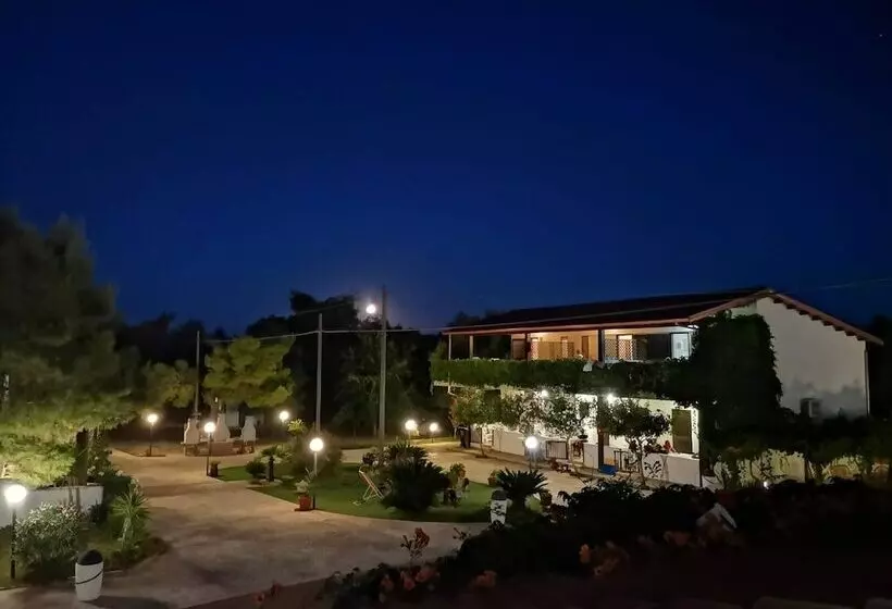 Hotelli Camping Riviera Village