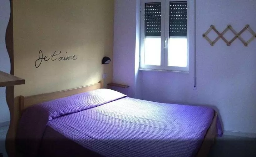 Hotelli Camping Riviera Village