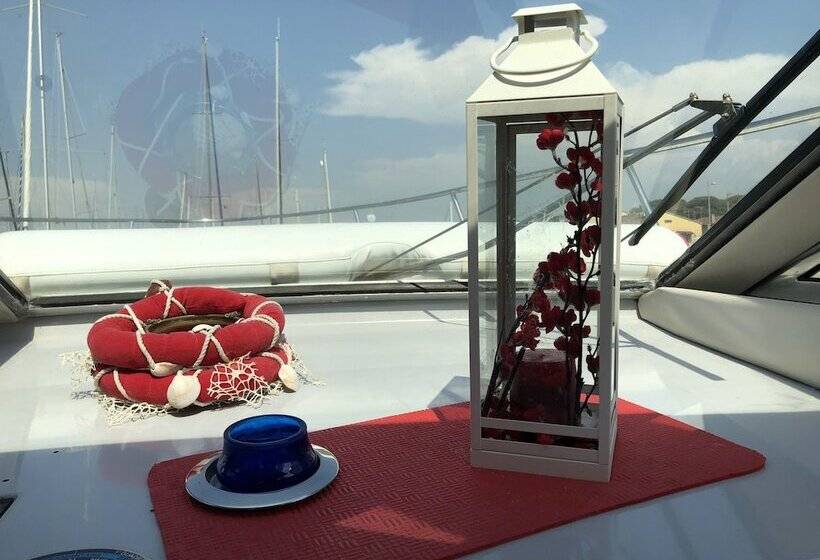 酒店 Yacht Suite Civitavecchia